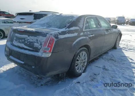 2014 Chrysler 300C Awd из США, поврежденный, VIN 2C3CCAKG9EH120844